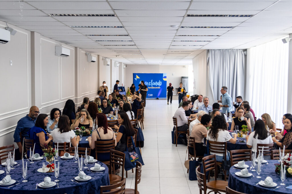 | Café da manhã especial CDL Palhoça