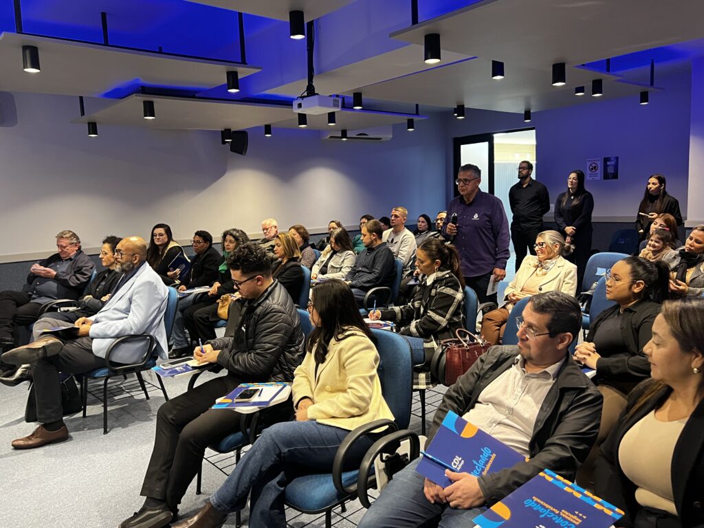 | Empreendedores que Inspiram reúne histórias de trajetória, desafios e crescimento na CDL de Palhoça