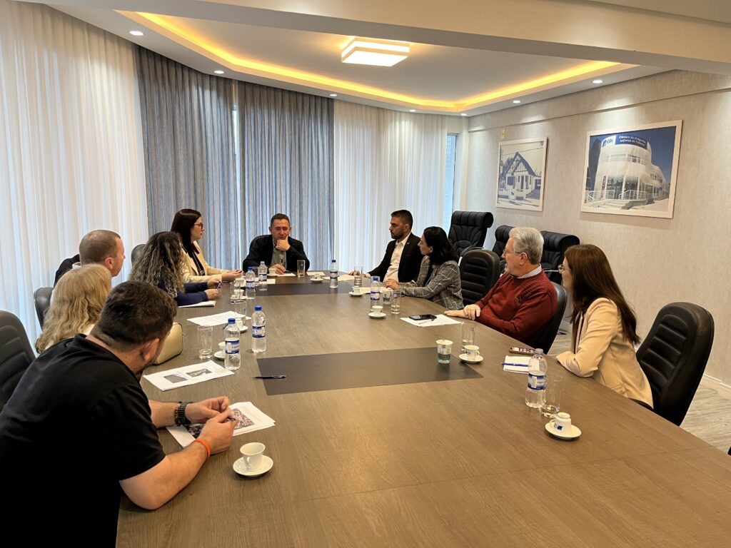 | CDL de Palhoça recebe o Prefeito Eduardo Freccia para reunião trimestral sobre melhorias e demandas do município
