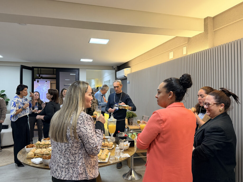 | Happy Hour de Novos Associados fortalece conexões e apresenta a CDL Palhoça aos empresários