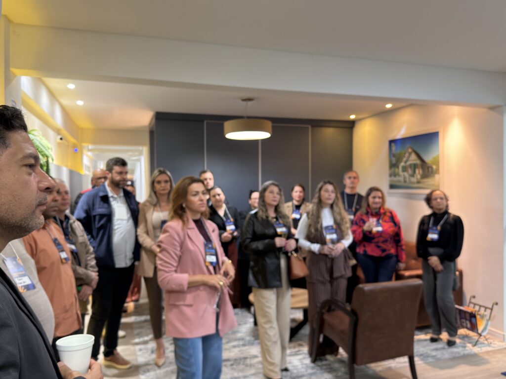 | Happy Hour de Novos Associados fortalece conexões e apresenta a CDL Palhoça aos empresários