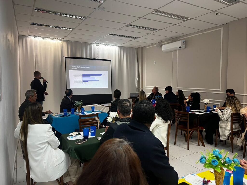 | PITCHzza do RACE reúne empresários para uma noite de networking, conexões e integração na CDL Palhoça