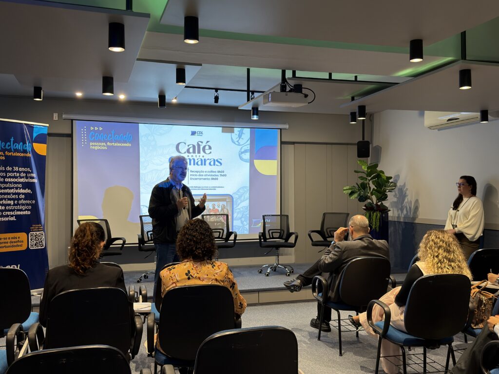 | Café das Câmaras Setoriais fortalece a integração entre lideranças e destaca o legado dos grupos da CDL Palhoça