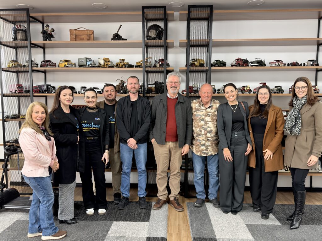 | CDL Palhoça realiza visita à Olsen e fortalece conexão com uma das grandes indústrias de Palhoça